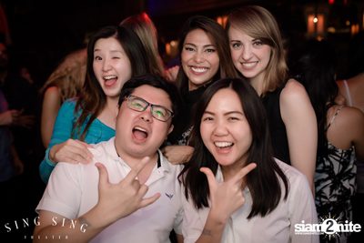 BLING IT กับ Bangkok Invaders ที่ ซิง ซิง เธียเตอร์ — photo 11