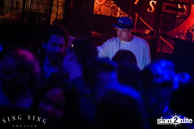 BLING IT กับ Bangkok Invaders ที่ ซิง ซิง เธียเตอร์ — photo 46