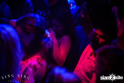 BLING IT กับ Bangkok Invaders ที่ ซิง ซิง เธียเตอร์ — photo 49