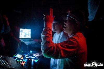 BLING IT กับ Bangkok Invaders ที่ ซิง ซิง เธียเตอร์ — photo 62