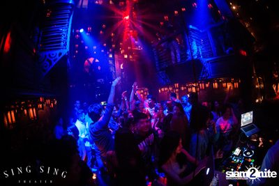 BLING IT กับ Bangkok Invaders ที่ ซิง ซิง เธียเตอร์ — photo 64