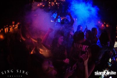 BLING IT กับ Bangkok Invaders ที่ ซิง ซิง เธียเตอร์ — photo 71