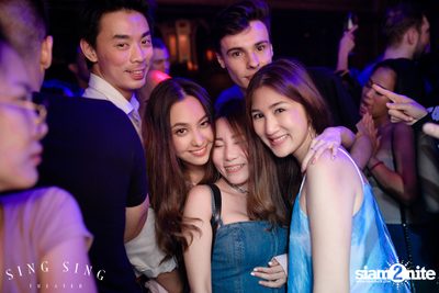 BLING IT กับ Bangkok Invaders ที่ ซิง ซิง เธียเตอร์ — photo 114