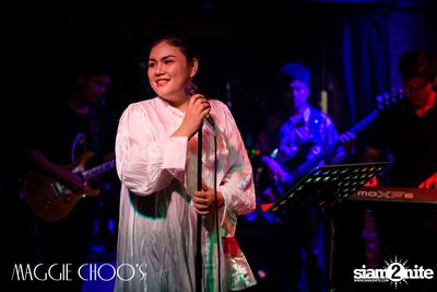 Corset Cabaret: Ladies & Cabaret Night ที่ แม็กกี้ ชูส์ — photo 3