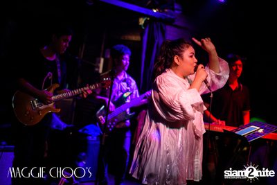 Corset Cabaret: Ladies & Cabaret Night ที่ แม็กกี้ ชูส์ — photo 91
