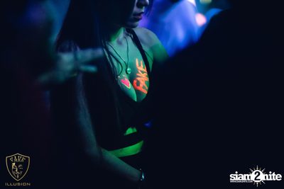 Fake Illusion นำเสนอ Neon Party EP.1 — photo 68