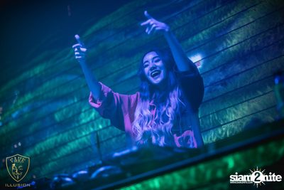 Fake Illusion นำเสนอ Neon Party EP.1 — photo 97
