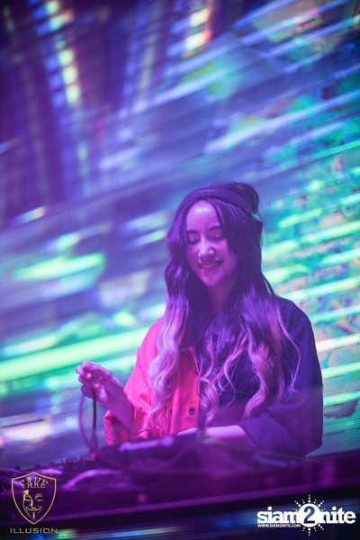 Fake Illusion นำเสนอ Neon Party EP.1 — photo 99