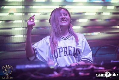 Fake Illusion นำเสนอ Neon Party EP.1 — photo 117