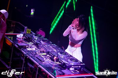 White Angels Party ที่ ดิฟเฟอร์ ผับ พัทยา — photo 38
