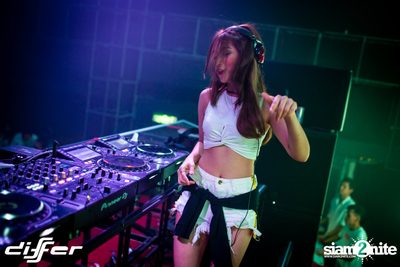 White Angels Party ที่ ดิฟเฟอร์ ผับ พัทยา — photo 72