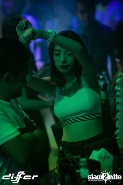 White Angels Party ที่ ดิฟเฟอร์ ผับ พัทยา — photo 74