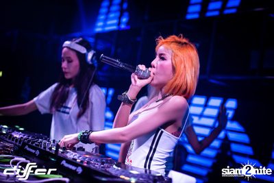 White Angels Party ที่ ดิฟเฟอร์ ผับ พัทยา — photo 89