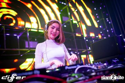 White Angels Party ที่ ดิฟเฟอร์ ผับ พัทยา — photo 122