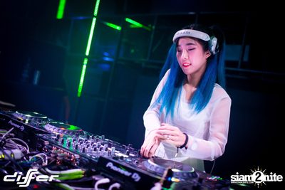 White Angels Party ที่ ดิฟเฟอร์ ผับ พัทยา — photo 138