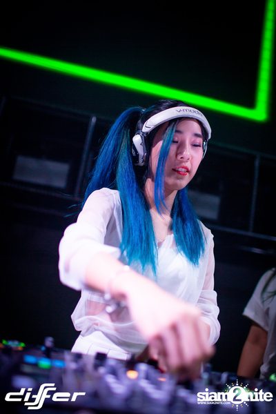 White Angels Party ที่ ดิฟเฟอร์ ผับ พัทยา — photo 140
