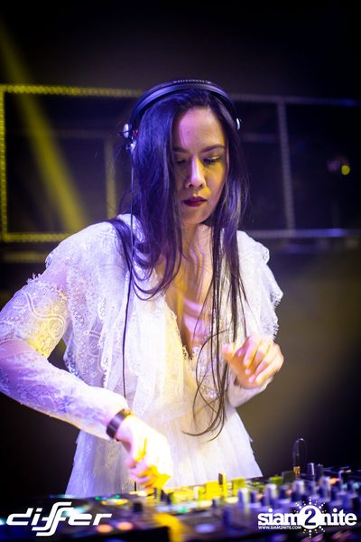 White Angels Party ที่ ดิฟเฟอร์ ผับ พัทยา — photo 161
