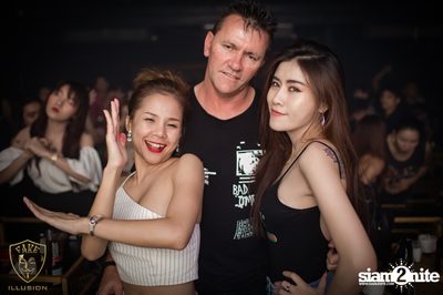 คืนวันเสาร์ ที่ เฟค อิลลูชั่น — photo 50