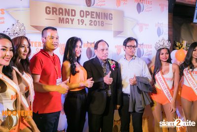 งาน Hooters Silom Grand Opening — photo 21