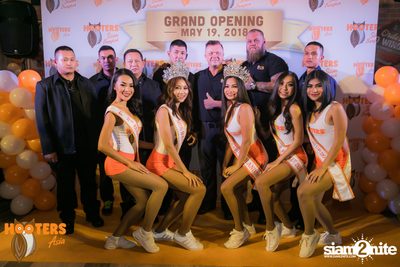 งาน Hooters Silom Grand Opening — photo 24