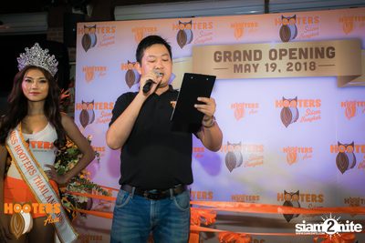 งาน Hooters Silom Grand Opening — photo 35