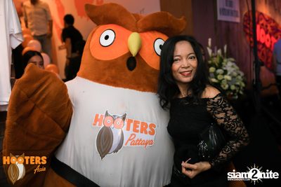 งาน Hooters Silom Grand Opening — photo 53