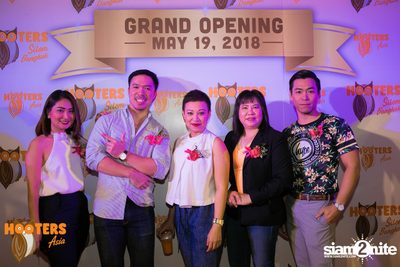 งาน Hooters Silom Grand Opening — photo 73