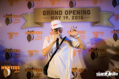 งาน Hooters Silom Grand Opening — photo 104