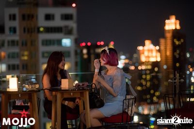 Art.mosphere 2.0 ที่ โมโจ เลานจ์ บาร์ — photo 16