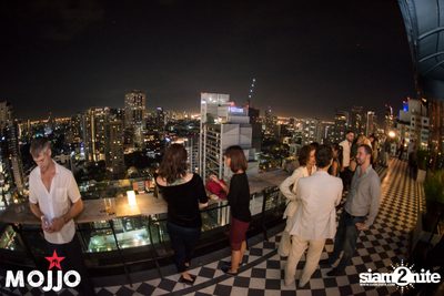 Art.mosphere 2.0 ที่ โมโจ เลานจ์ บาร์ — photo 23