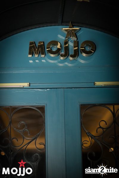 Art.mosphere 2.0 ที่ โมโจ เลานจ์ บาร์ — photo 35