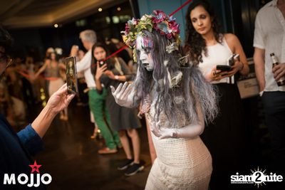 Art.mosphere 2.0 ที่ โมโจ เลานจ์ บาร์ — photo 68