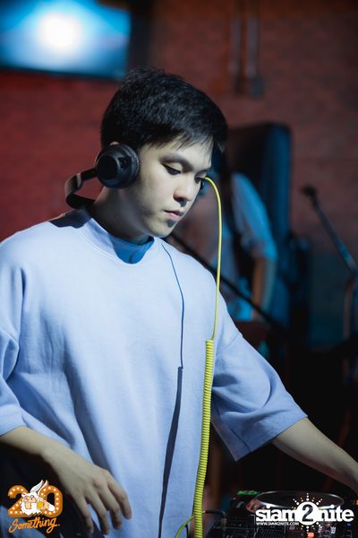 Make Up Party w/ Thaitanium at 20Something Bar — photo 10