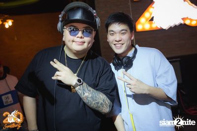 Make Up Party w/ Thaitanium at 20Something Bar — photo 36