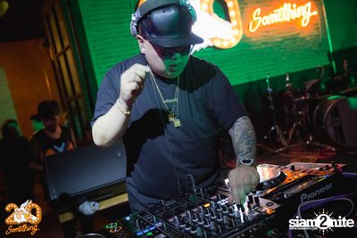 Make Up Party w/ Thaitanium at 20Something Bar — photo 37
