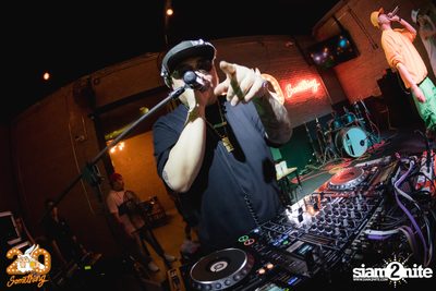 Make Up Party w/ Thaitanium at 20Something Bar — photo 43