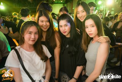 Make Up Party w/ Thaitanium at 20Something Bar — photo 51