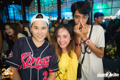 Make Up Party w/ Thaitanium at 20Something Bar — photo 103