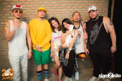 Make Up Party w/ Thaitanium at 20Something Bar — photo 105