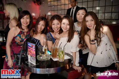 Sugar n Cream at MIXX Bangkok — photo 33