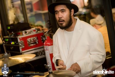 Burin Boonvisut at AINU Bar — photo 19