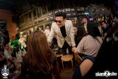 Burin Boonvisut at AINU Bar — photo 40