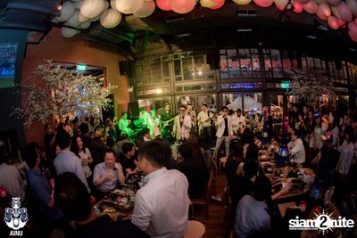 Burin Boonvisut at AINU Bar — photo 42