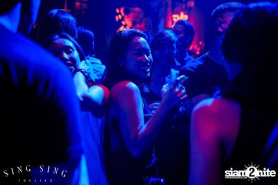 BLING IT กับ Bangkok Invaders ที่ ซิง ซิง เธียเตอร์ — photo 18