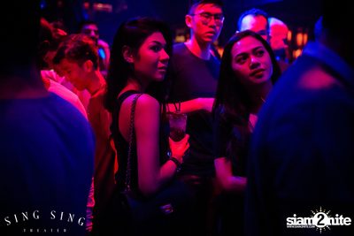 BLING IT กับ Bangkok Invaders ที่ ซิง ซิง เธียเตอร์ — photo 51