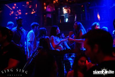 BLING IT กับ Bangkok Invaders ที่ ซิง ซิง เธียเตอร์ — photo 62
