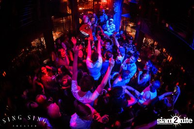 BLING IT กับ Bangkok Invaders ที่ ซิง ซิง เธียเตอร์ — photo 69