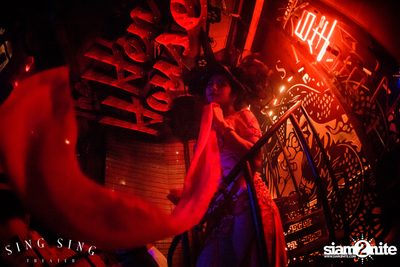 BLING IT กับ Bangkok Invaders ที่ ซิง ซิง เธียเตอร์ — photo 81