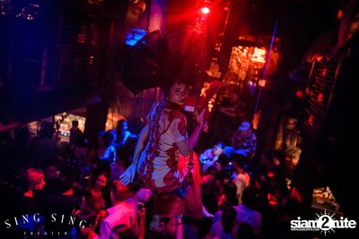BLING IT กับ Bangkok Invaders ที่ ซิง ซิง เธียเตอร์ — photo 88