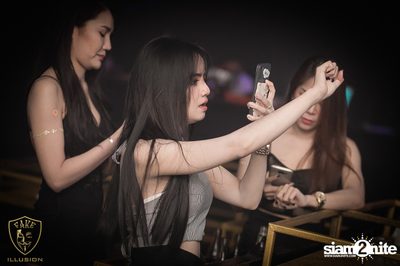 Fake Illusion นำเสนอ Neon Party EP.2 — photo 25